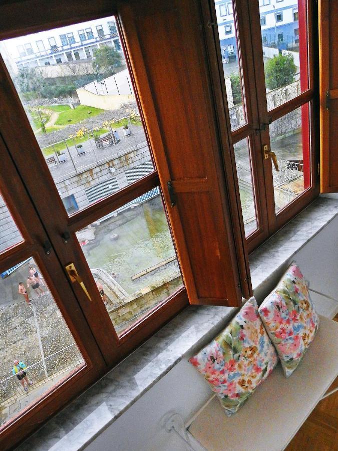Apartamento Ourense Existe Casco Historico Parking Opcional Apartment Luaran gambar